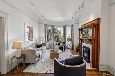 Photo of 427 Spruce Street, San Francisco, CA 94118 (MLS # 425056200)