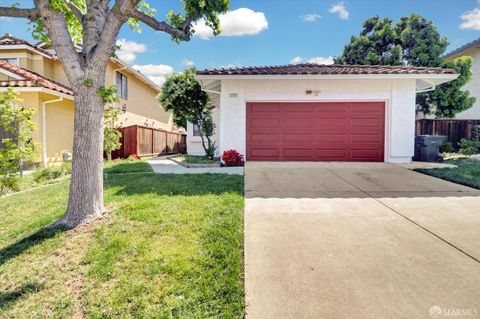 2725 Filbert Street, Antioch, CA 94509 - #: 425039477