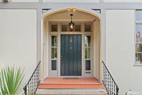 Featured picture for the property 425005956