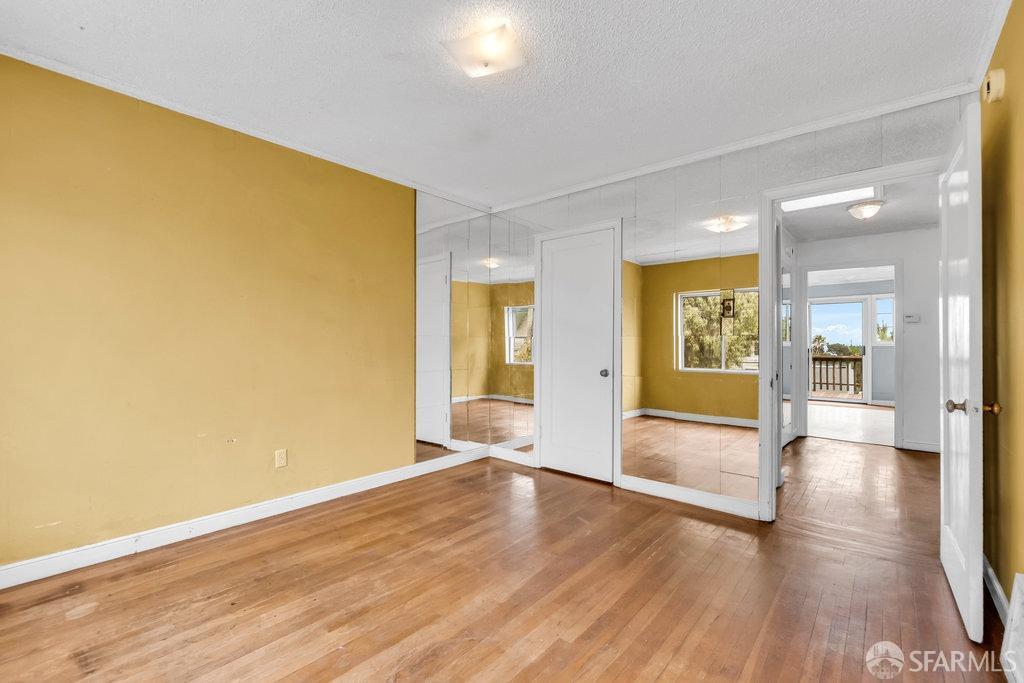 San Francisco, California 94110, United States, 3 Bedrooms Bedrooms, ,2 BathroomsBathrooms,Residential,Pending,117246