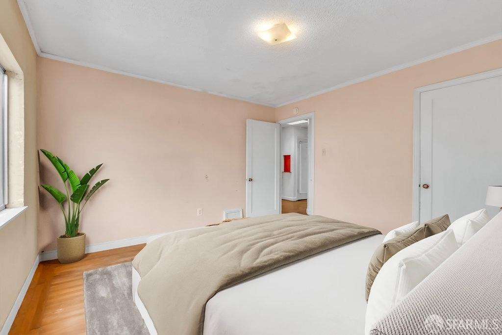 San Francisco, California 94110, United States, 3 Bedrooms Bedrooms, ,2 BathroomsBathrooms,Residential,Pending,117246