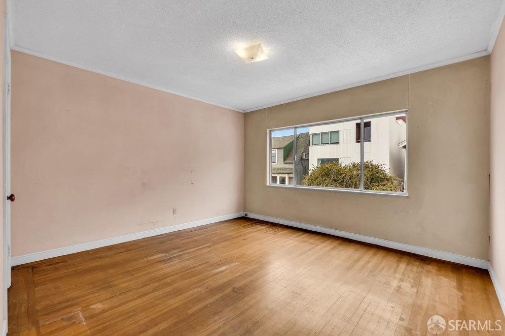 San Francisco, California 94110, United States, 3 Bedrooms Bedrooms, ,2 BathroomsBathrooms,Residential,Pending,117246
