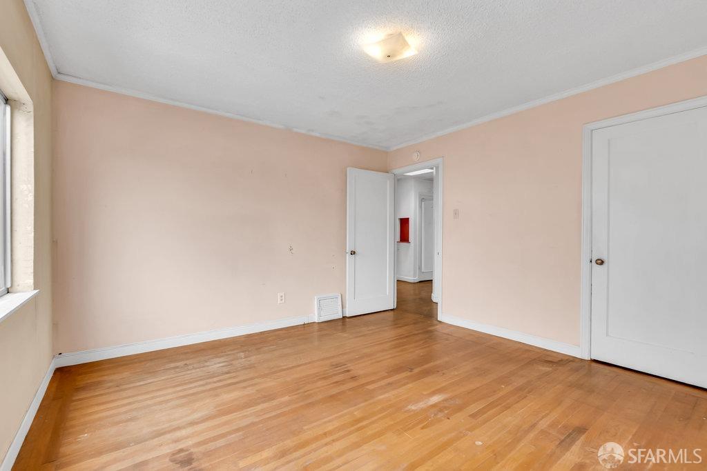 San Francisco, California 94110, United States, 3 Bedrooms Bedrooms, ,2 BathroomsBathrooms,Residential,Pending,117246