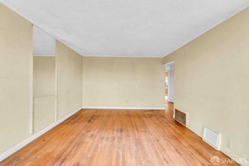 San Francisco, California 94110, United States, 3 Bedrooms Bedrooms, ,2 BathroomsBathrooms,Residential,Pending,117246