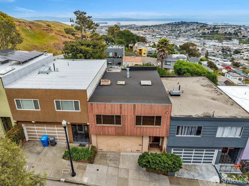 San Francisco, California 94110, United States, 3 Bedrooms Bedrooms, ,2 BathroomsBathrooms,Residential,Pending,117246