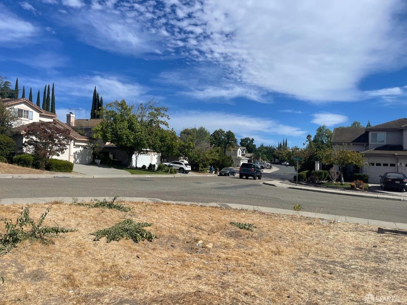 2332 Weston Court