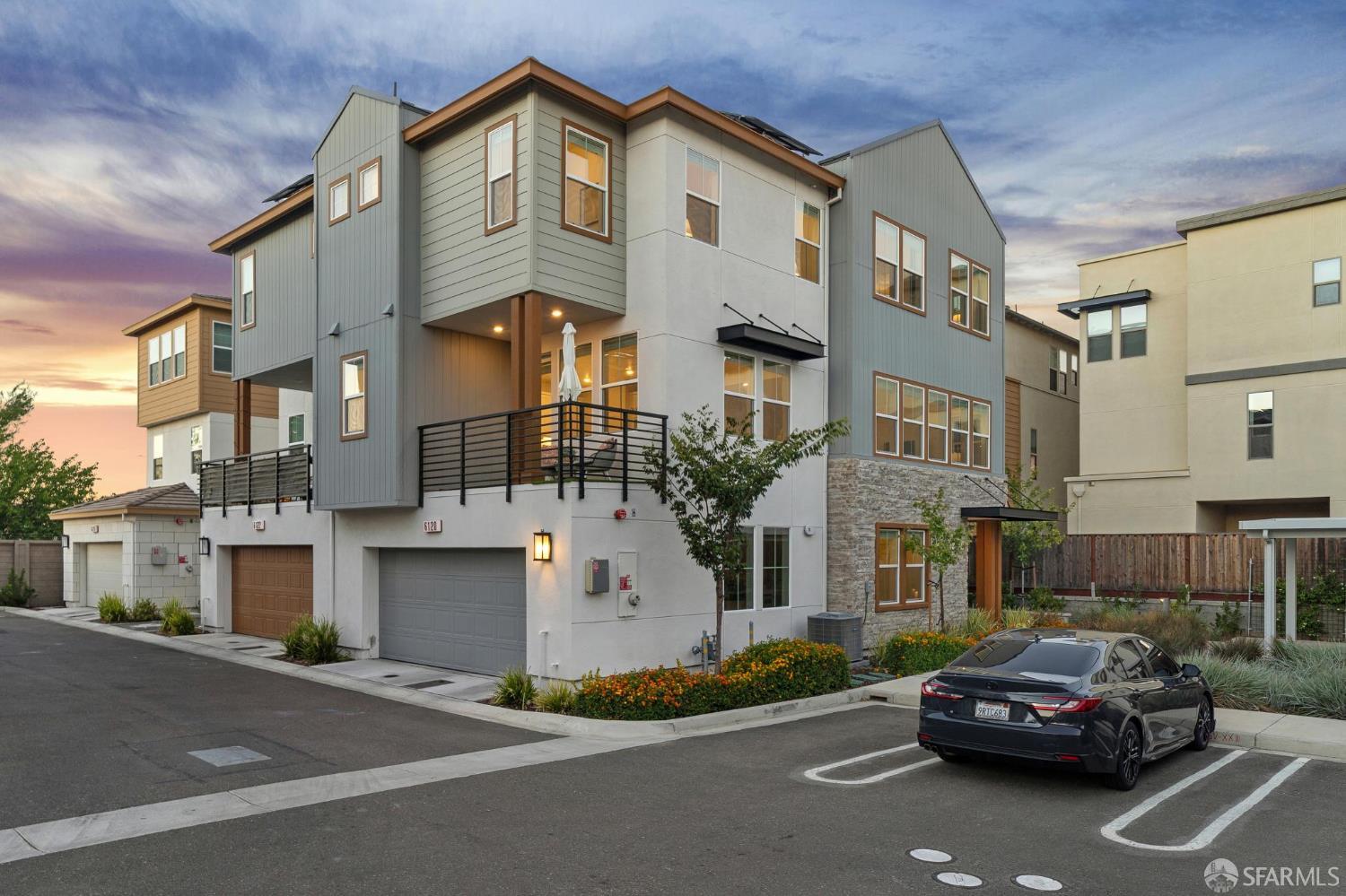 6120 Bullion Lane