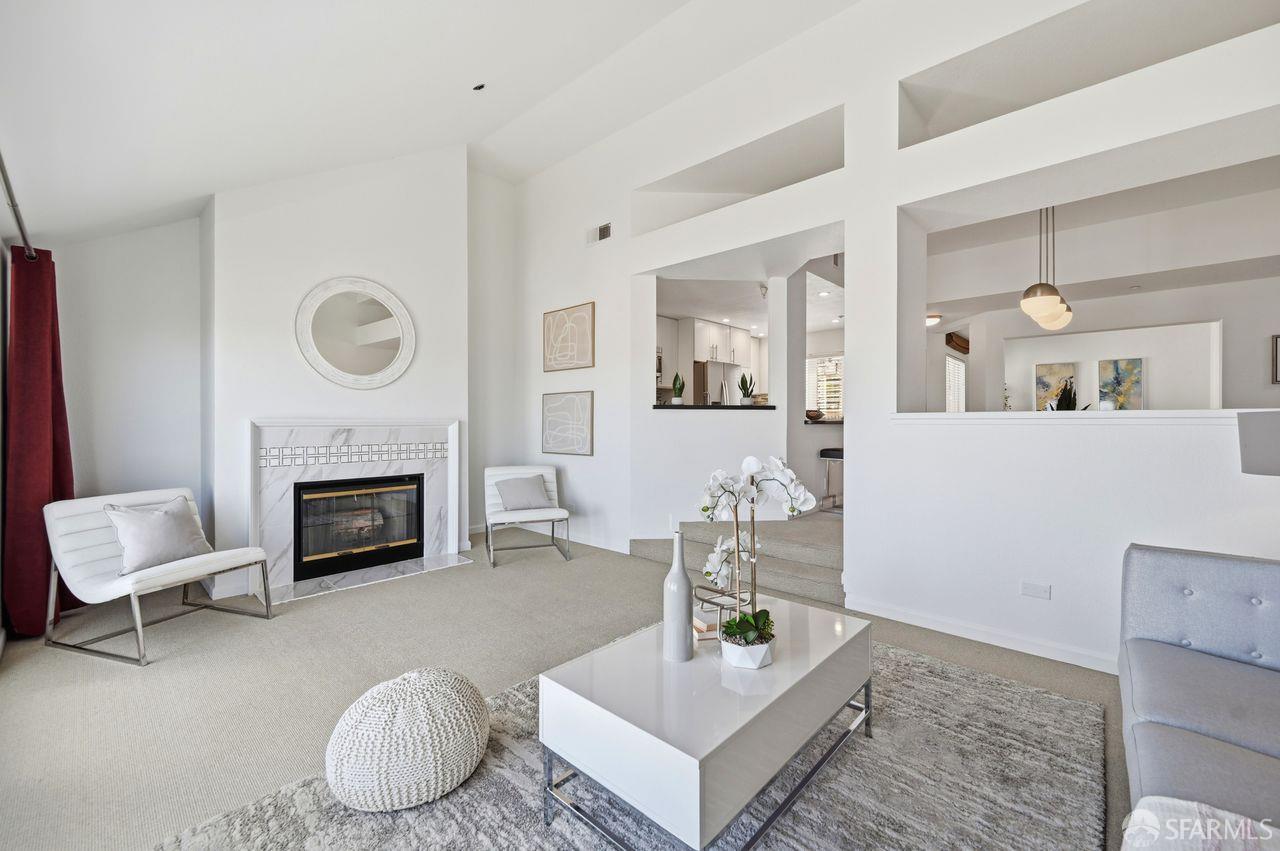 580 Pointe Pacific 4