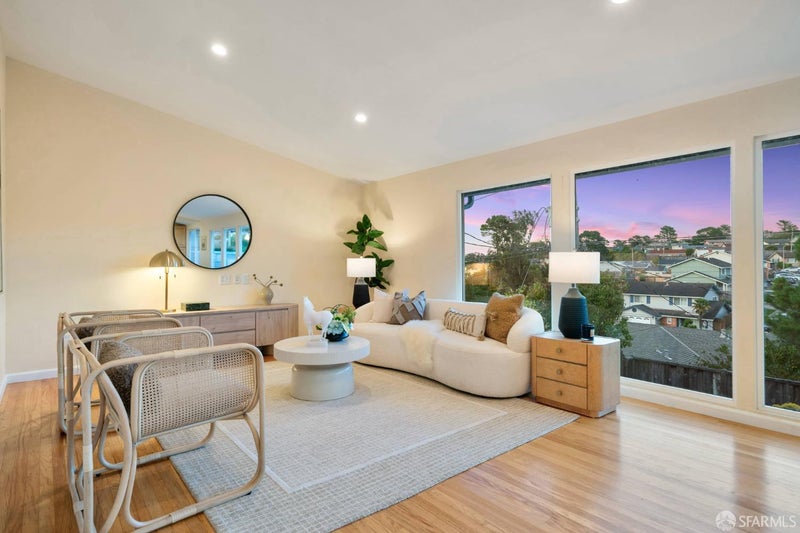2465 Erin Place