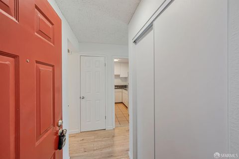 3550 Carter Drive Unit 65, South San Francisco, CA 94080 - #: 425050755