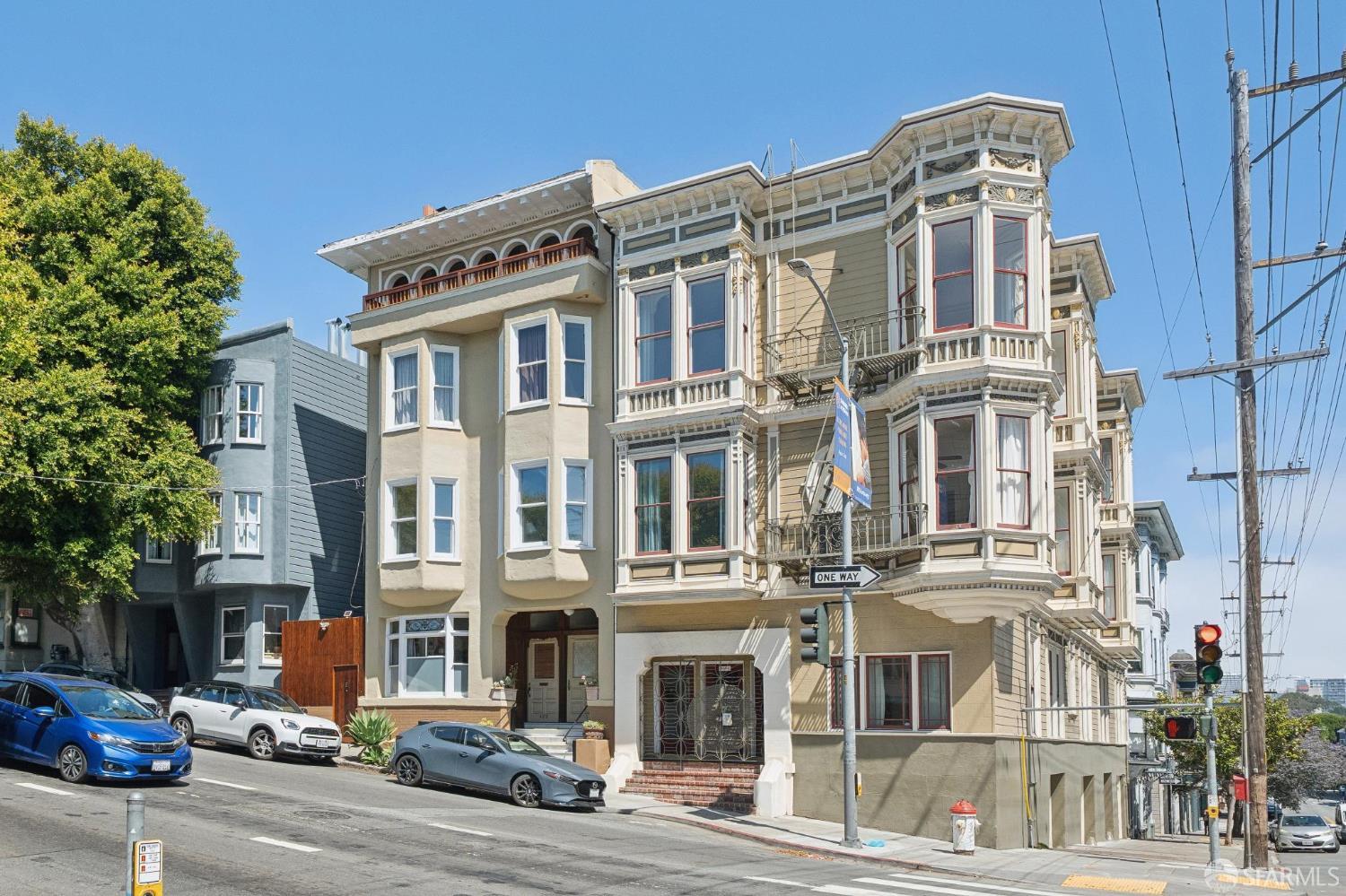 400 Oak Street 5