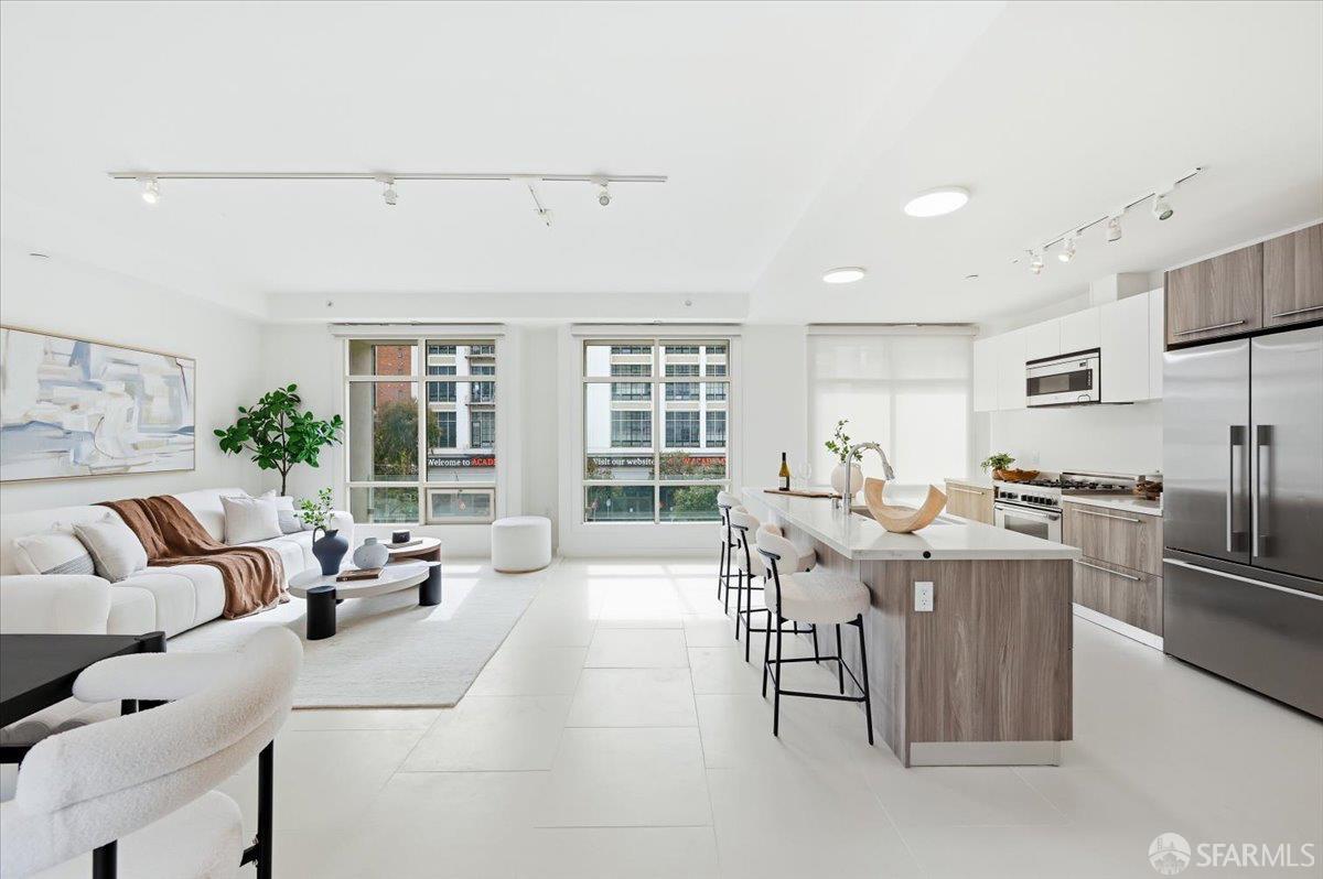 1868 Van Ness Avenue 303