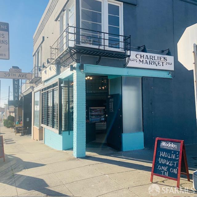 3400 Judah Street