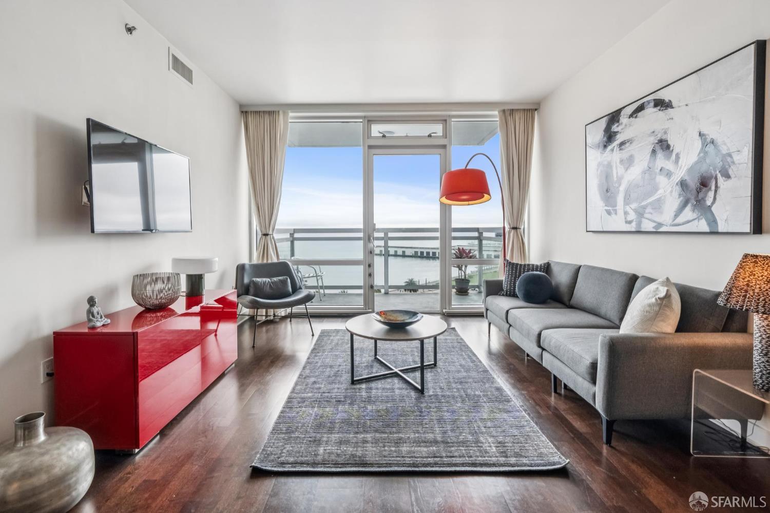 501 Beale Street 12B