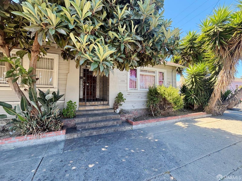 1555 Mitchell Street