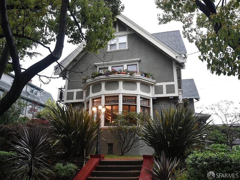 390 Euclid Avenue