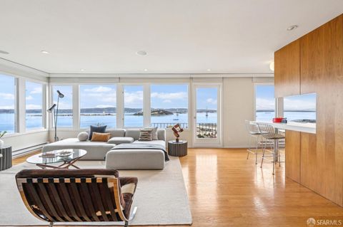 Property photo of 333 greenwich street 3, san francisco, CA 94133