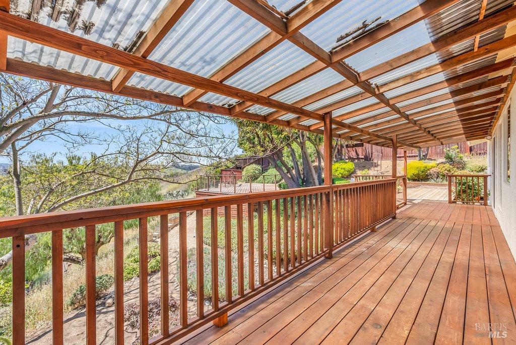 Benicia, California 94510, United States, 4 Bedrooms Bedrooms, ,3 BathroomsBathrooms,Residential,Pending,122475