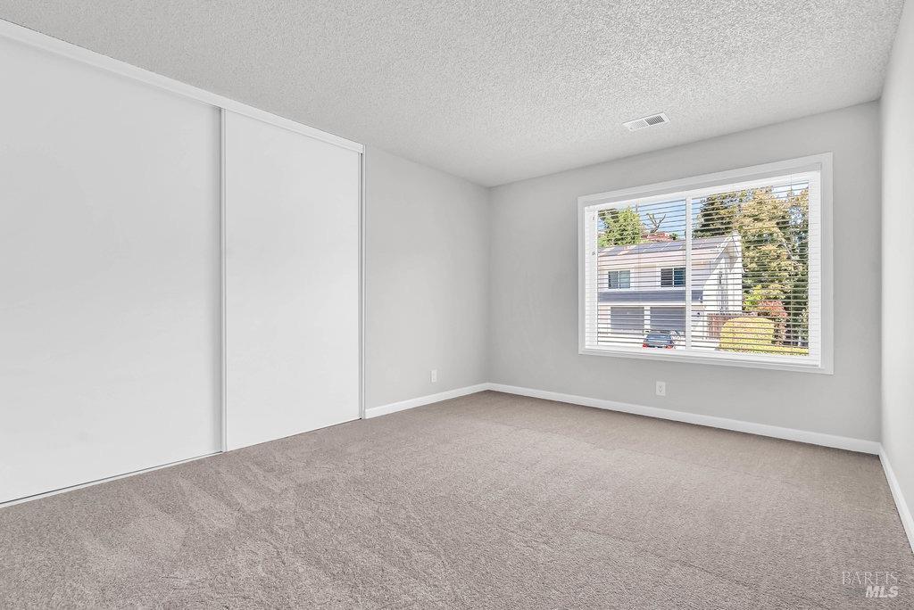 Benicia, California 94510, United States, 4 Bedrooms Bedrooms, ,3 BathroomsBathrooms,Residential,Pending,122475