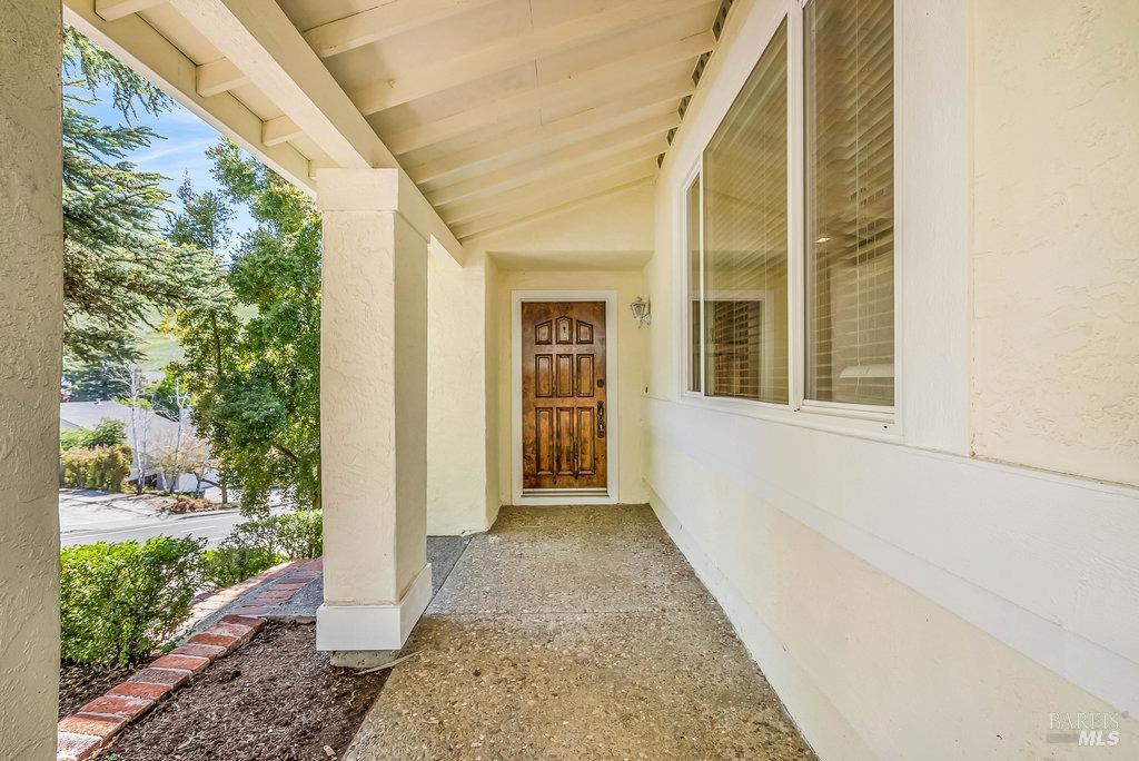 Benicia, California 94510, United States, 4 Bedrooms Bedrooms, ,3 BathroomsBathrooms,Residential,Pending,122475