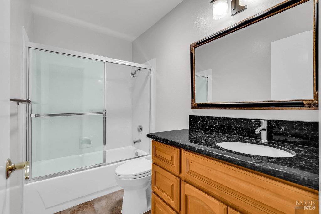 Benicia, California 94510, United States, 4 Bedrooms Bedrooms, ,3 BathroomsBathrooms,Residential,Pending,122475