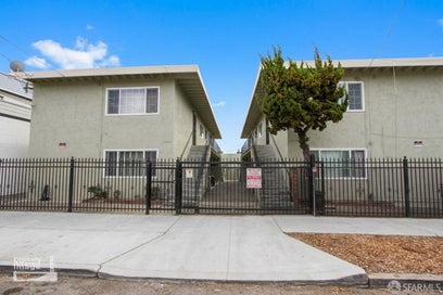 3057-3063 Blossom Street Oakland CA 94601