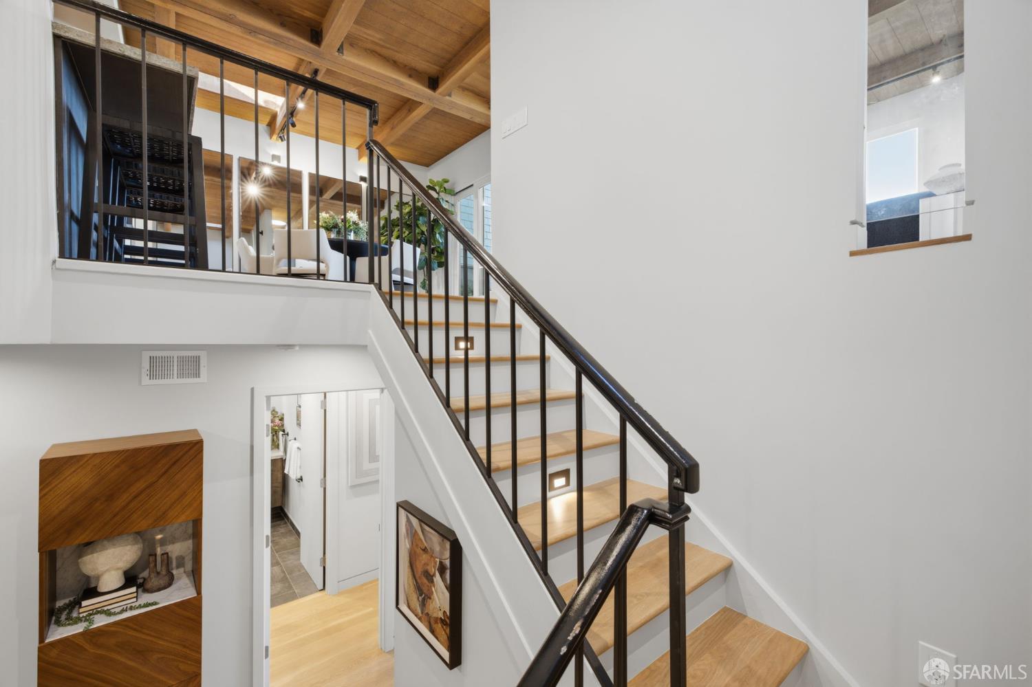 252 Sanchez Street A
