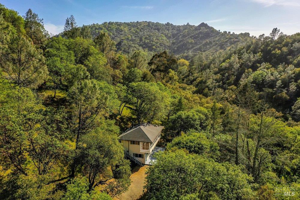 3100 Soda Canyon