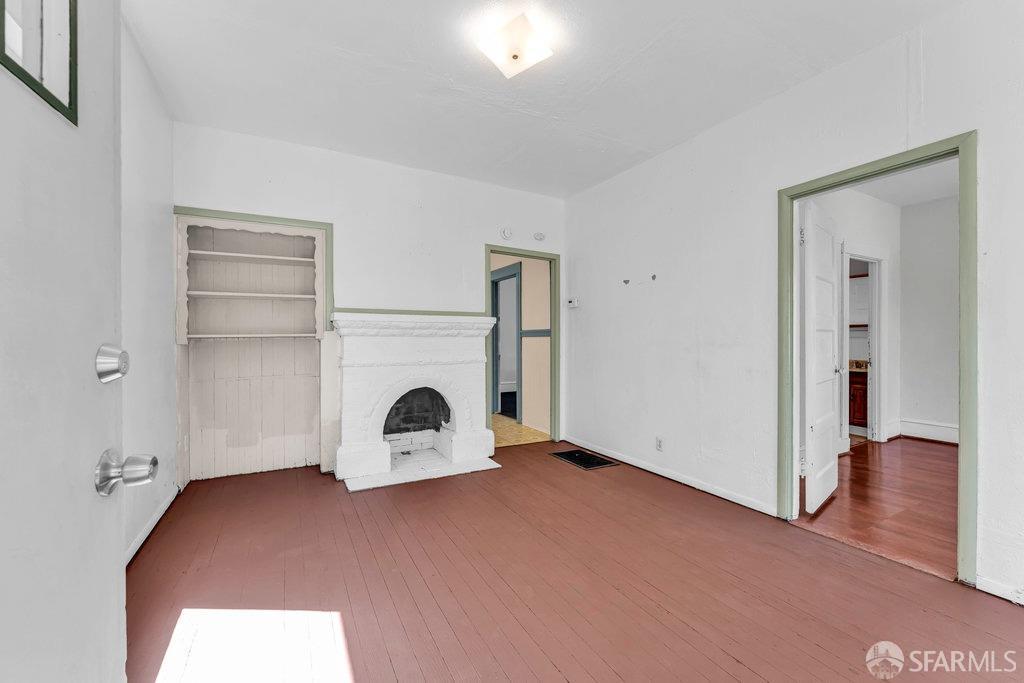 Berkeley, California 94703, United States, 3 Bedrooms Bedrooms, ,2 BathroomsBathrooms,Residential,Pending,107817