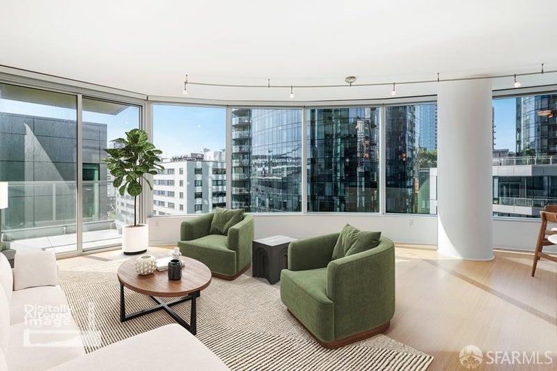 301 Main Street 10F