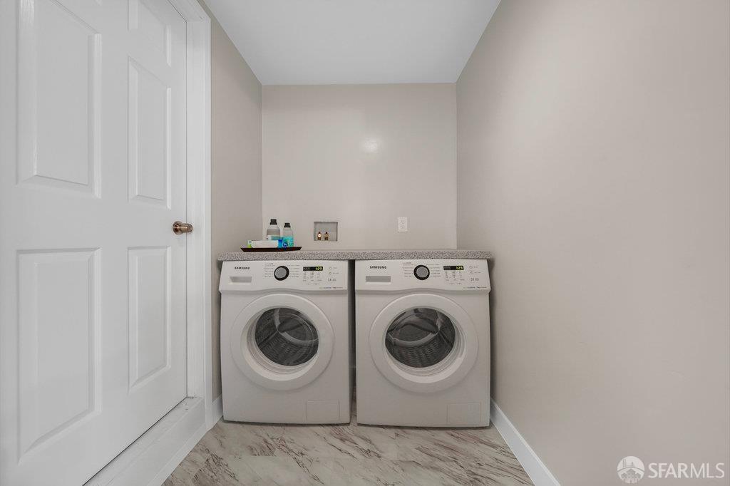 Oakland, California 94610, United States, 3 Bedrooms Bedrooms, ,2 BathroomsBathrooms,Residential,Contingent,154950