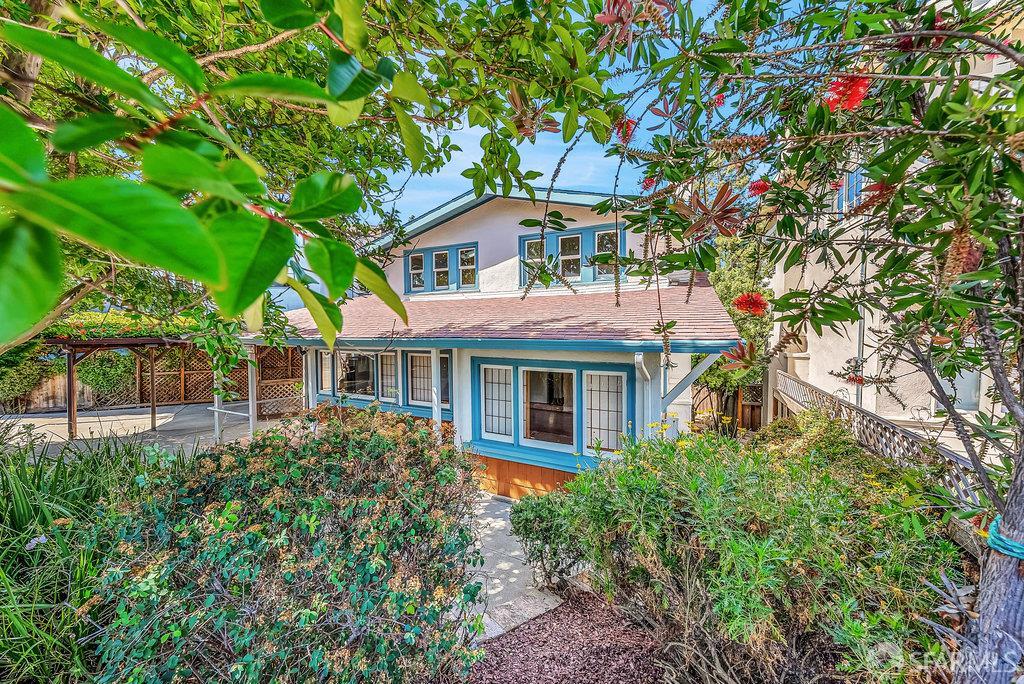 Oakland, California 94610, United States, 3 Bedrooms Bedrooms, ,2 BathroomsBathrooms,Residential,Contingent,154950