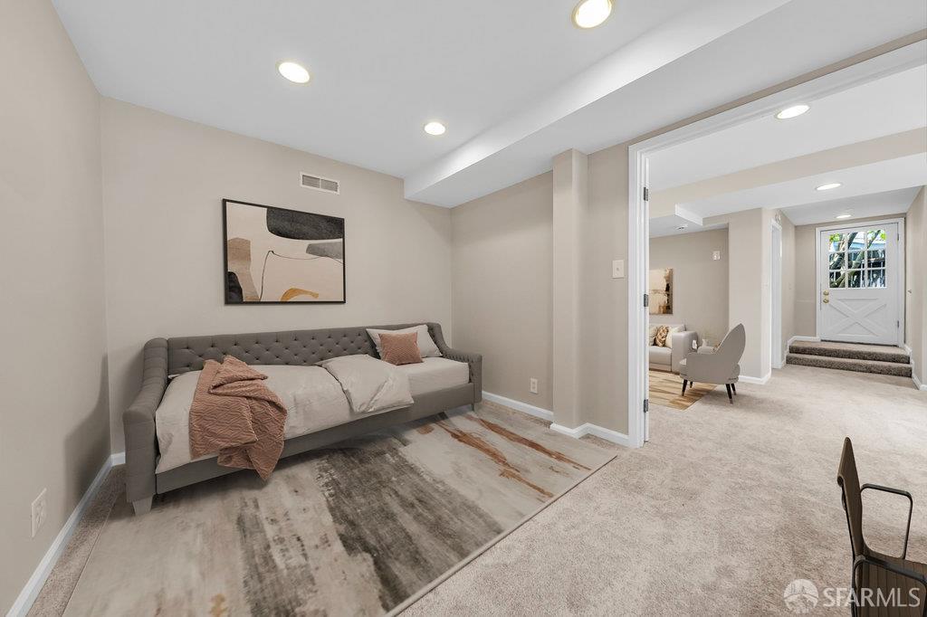 Oakland, California 94610, United States, 3 Bedrooms Bedrooms, ,2 BathroomsBathrooms,Residential,Contingent,154950