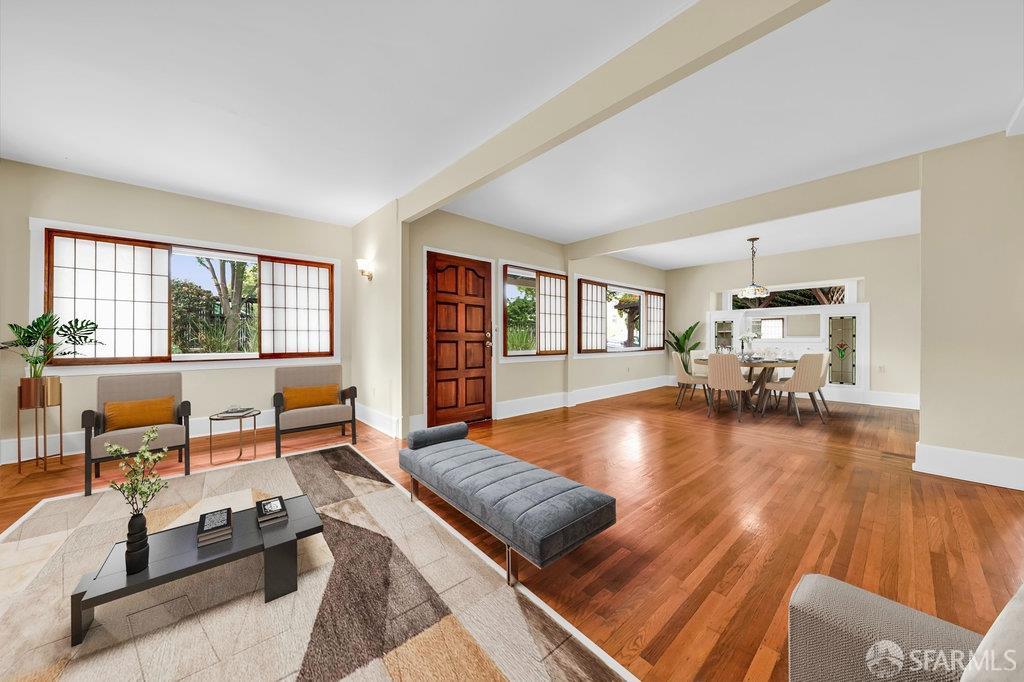 Oakland, California 94610, United States, 3 Bedrooms Bedrooms, ,2 BathroomsBathrooms,Residential,Contingent,154950