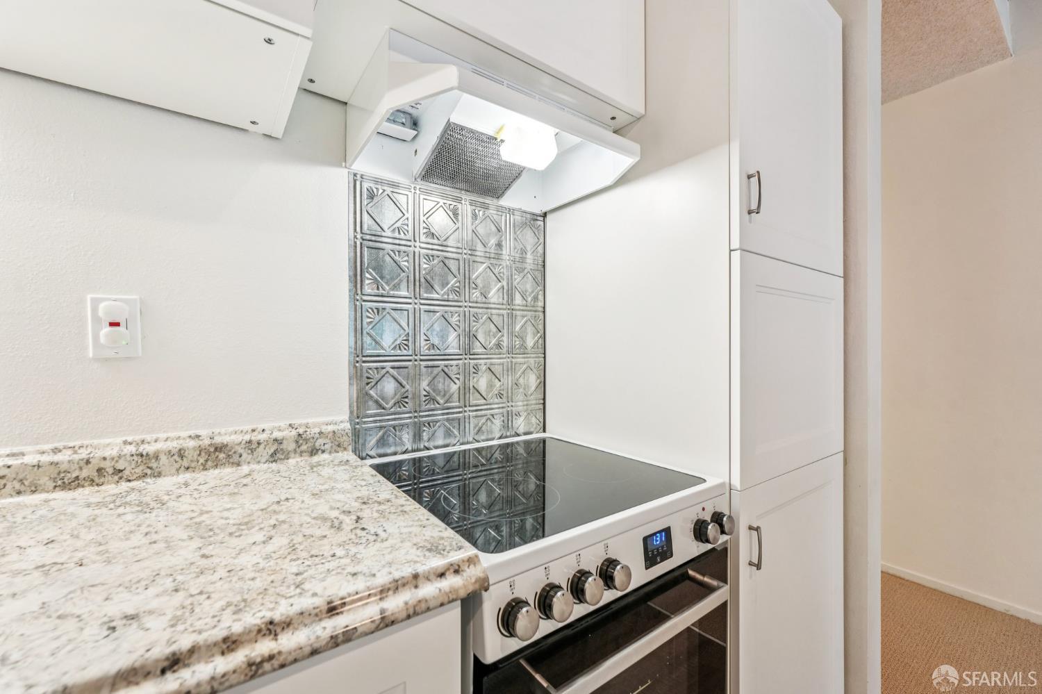 95 Ora Way 303F
