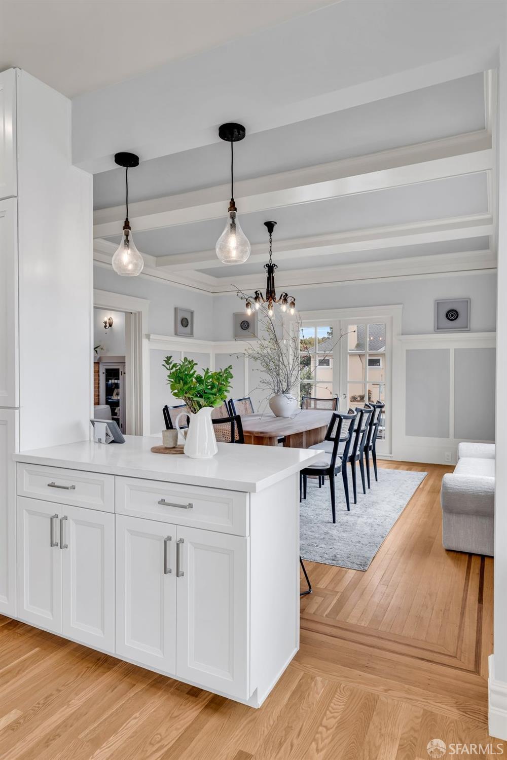 San Francisco, California 94127, United States, 4 Bedrooms Bedrooms, ,4 BathroomsBathrooms,Residential,Pending,111042