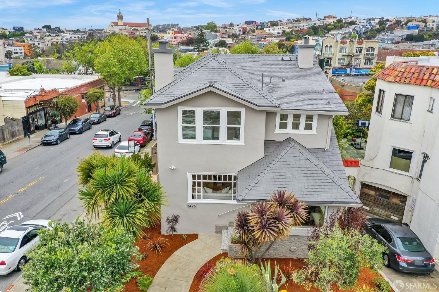 San Francisco, California 94127, United States, 4 Bedrooms Bedrooms, ,4 BathroomsBathrooms,Residential,Pending,111042