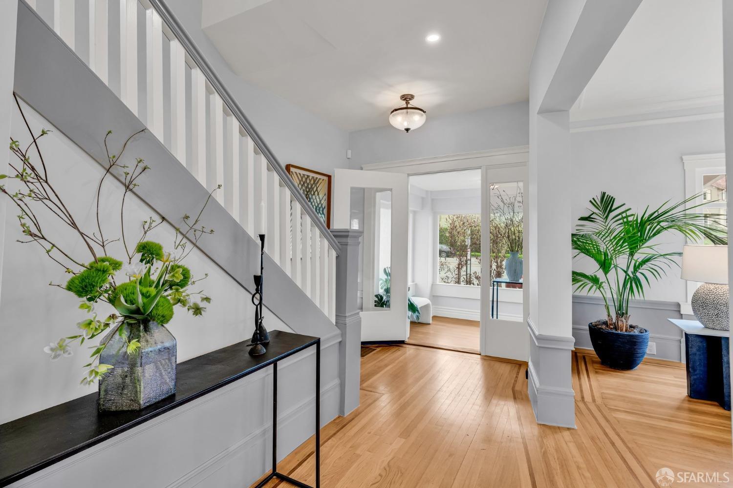 San Francisco, California 94127, United States, 4 Bedrooms Bedrooms, ,4 BathroomsBathrooms,Residential,Pending,111042