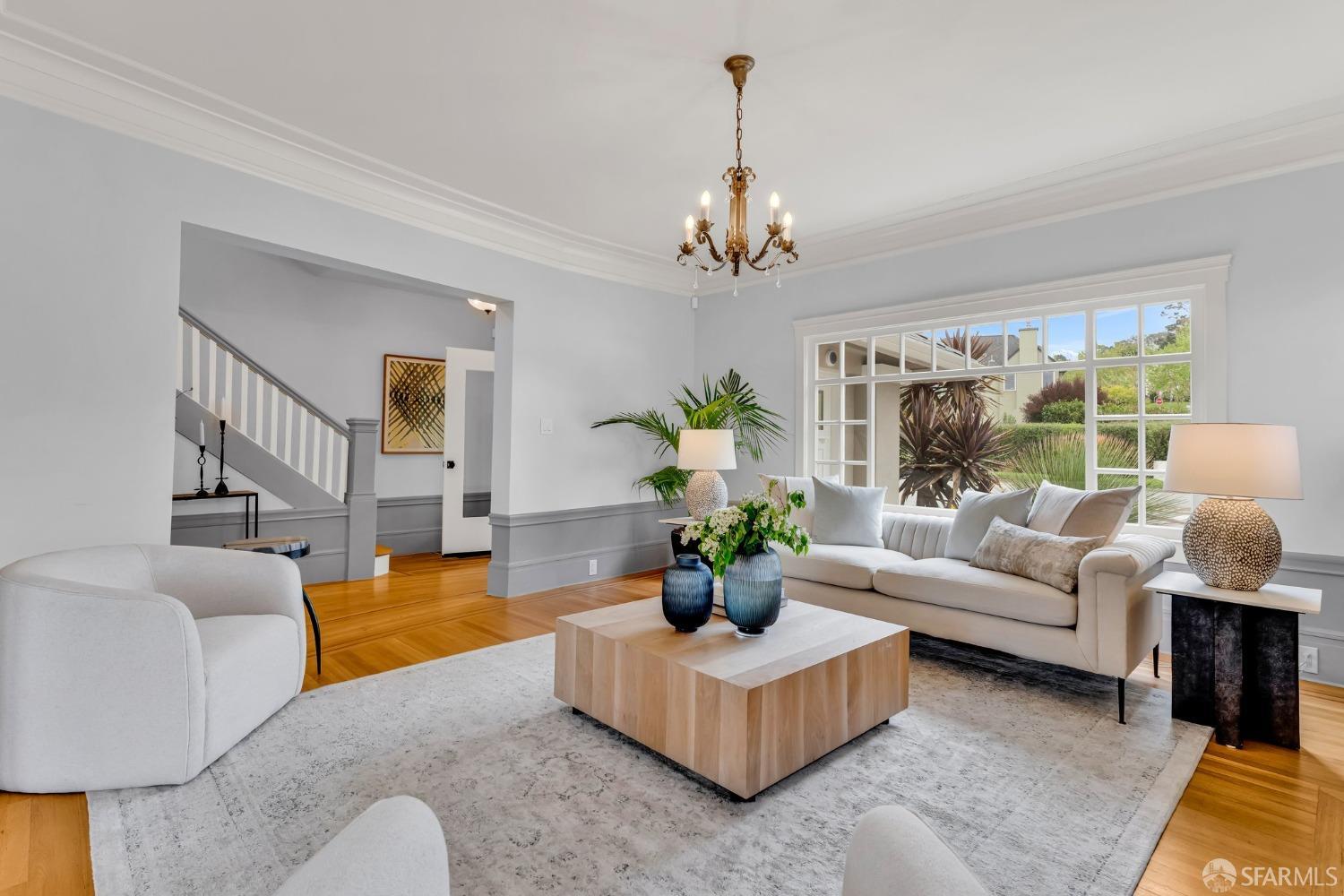 San Francisco, California 94127, United States, 4 Bedrooms Bedrooms, ,4 BathroomsBathrooms,Residential,Pending,111042