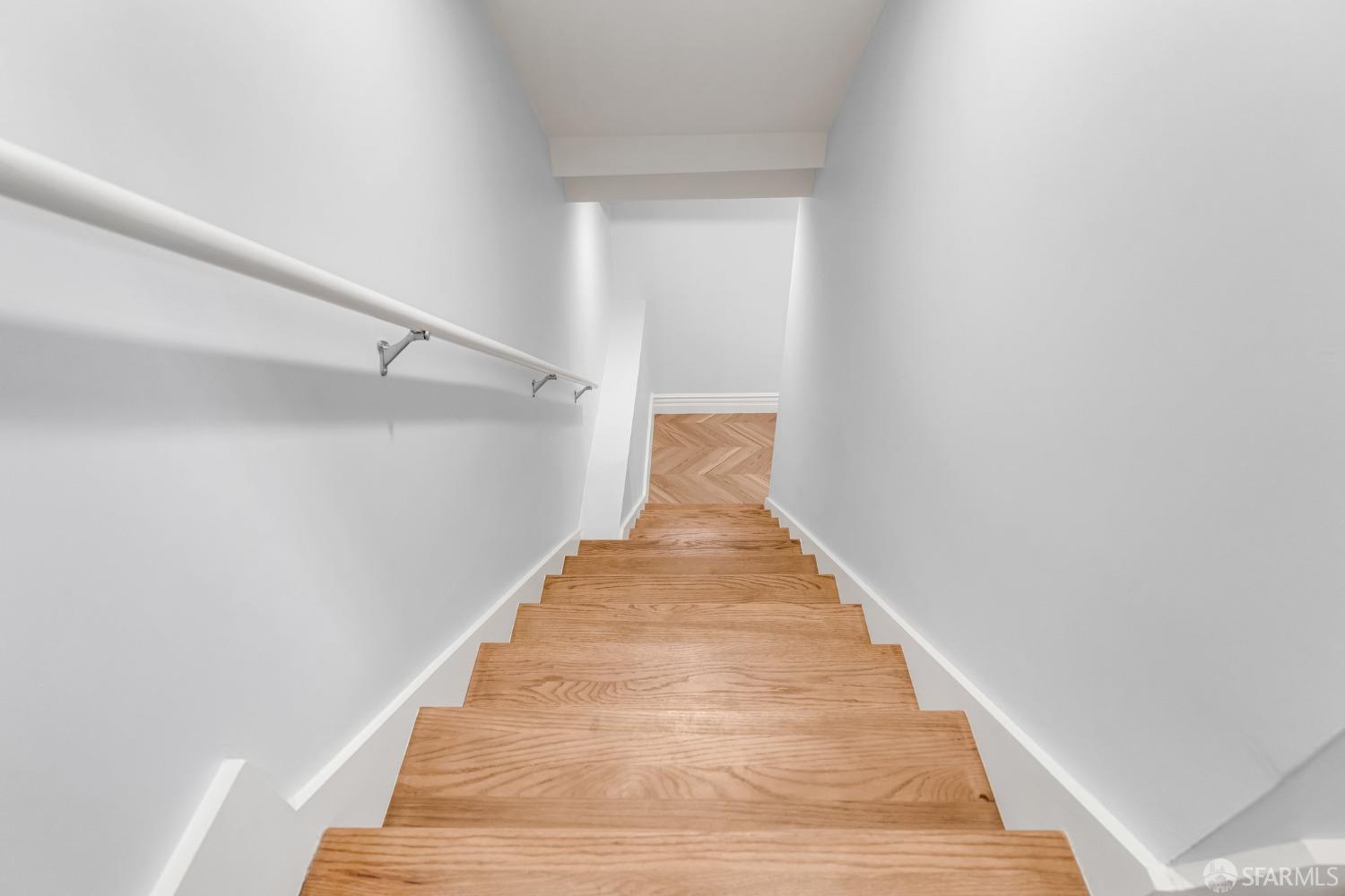 San Francisco, California 94127, United States, 4 Bedrooms Bedrooms, ,4 BathroomsBathrooms,Residential,Pending,111042