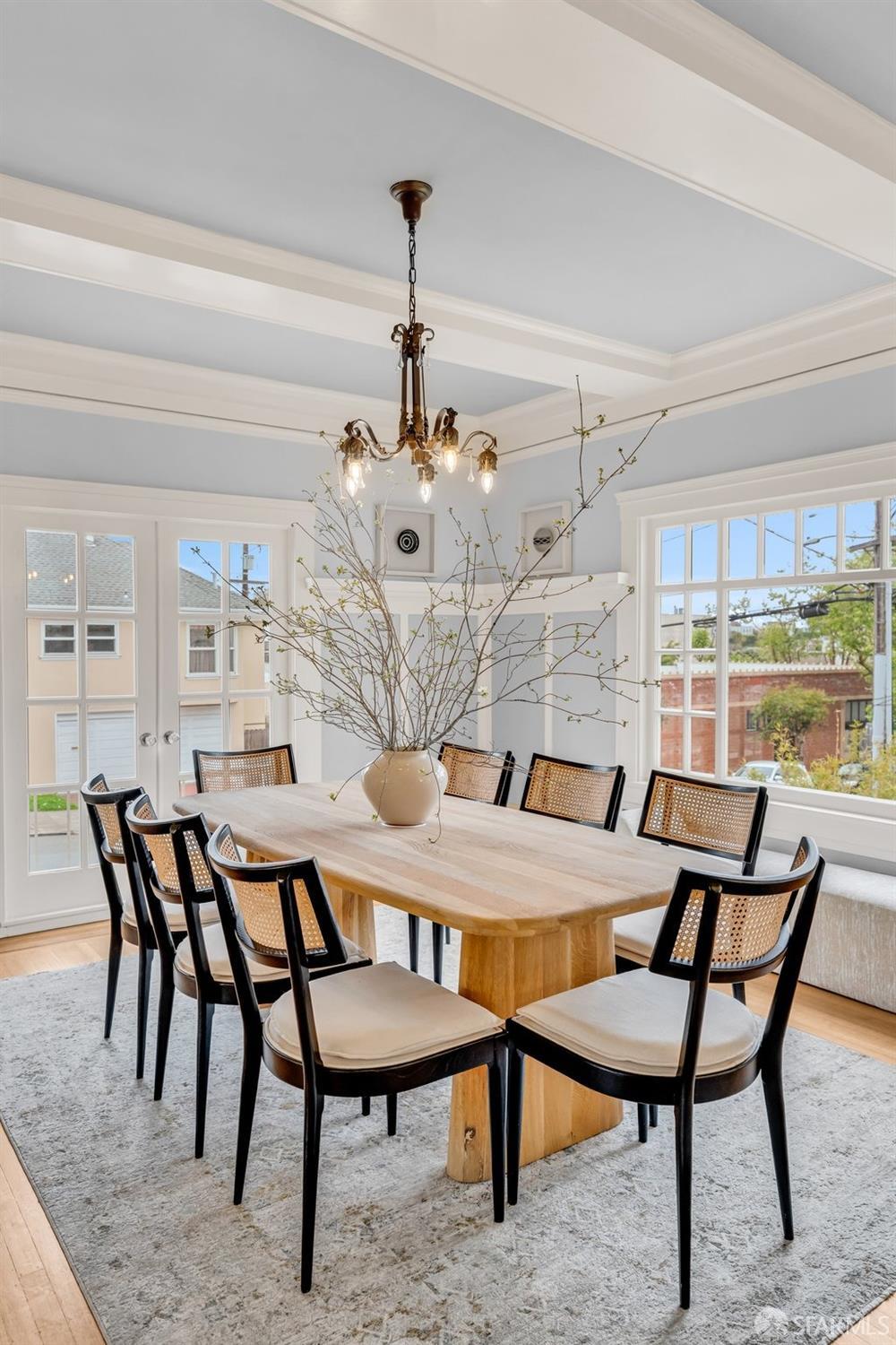 San Francisco, California 94127, United States, 4 Bedrooms Bedrooms, ,4 BathroomsBathrooms,Residential,Pending,111042