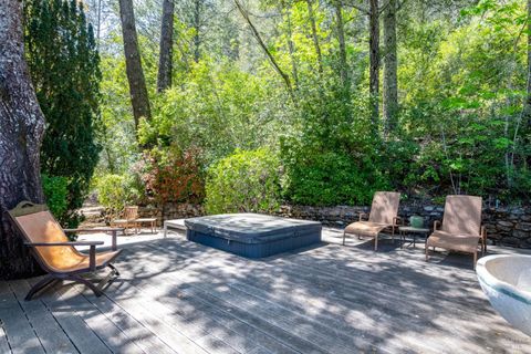 A home in Calistoga