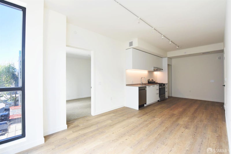 395 6th Street BM4