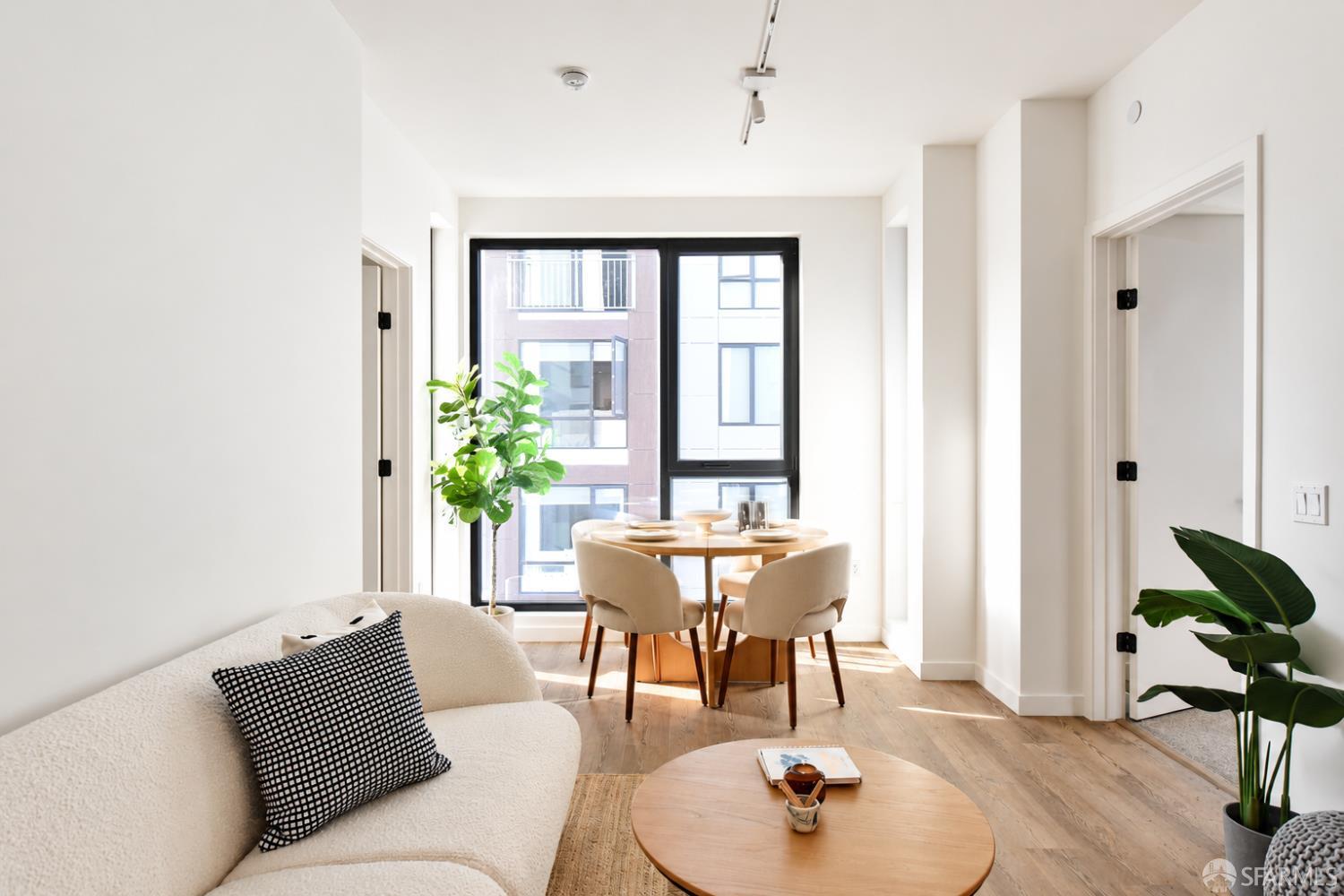 395 6th Street 301A