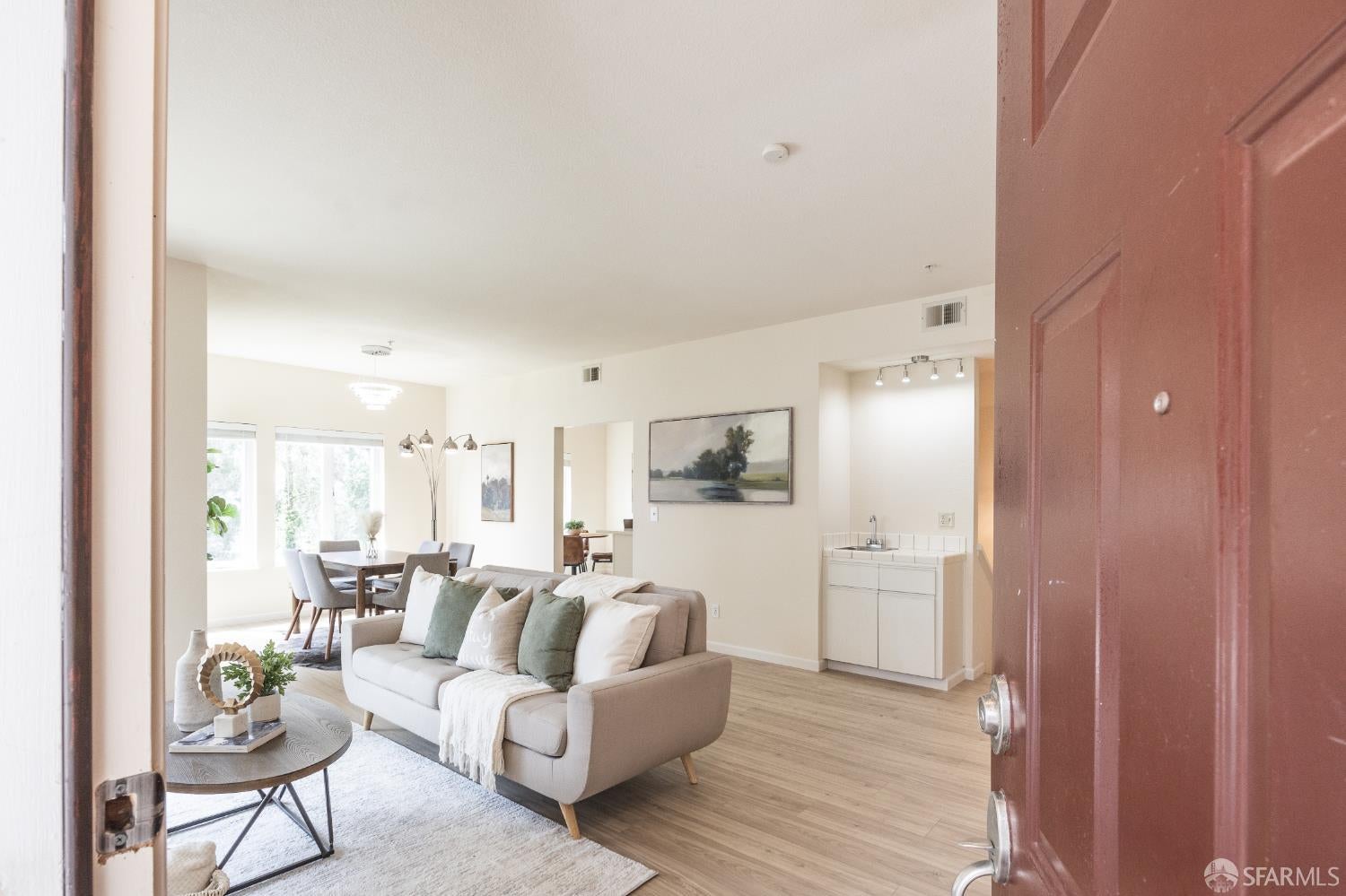 495 Mountain View Drive 2
