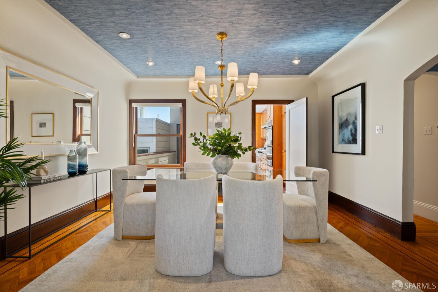 San Francisco, California 94116, United States, 3 Bedrooms Bedrooms, ,2 BathroomsBathrooms,Residential,Pending,216094