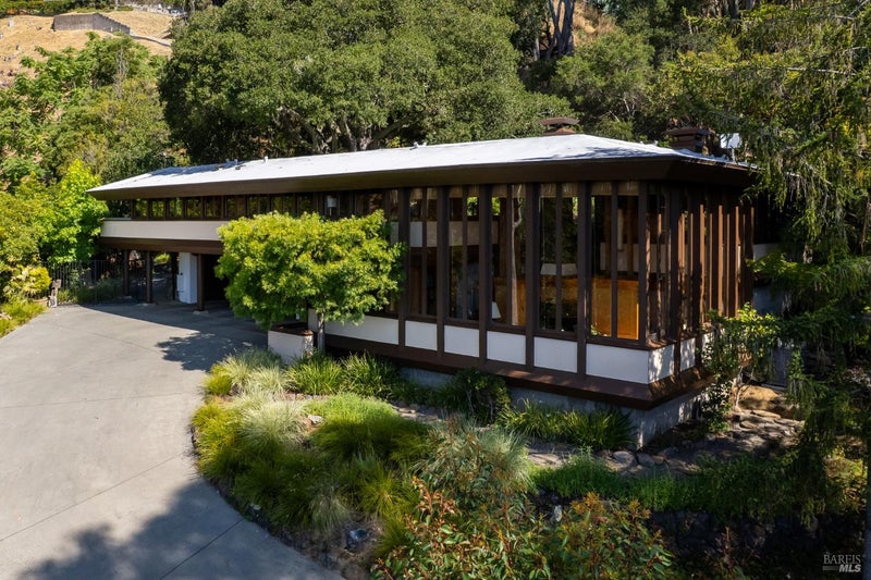 335 Highland Avenue