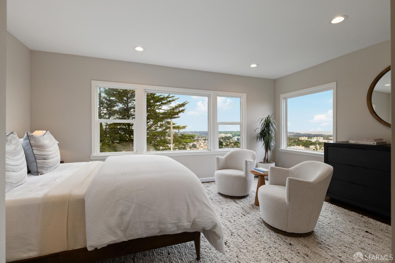 San Francisco, California 94127, United States, 4 Bedrooms Bedrooms, ,3 BathroomsBathrooms,Residential,Active,228637