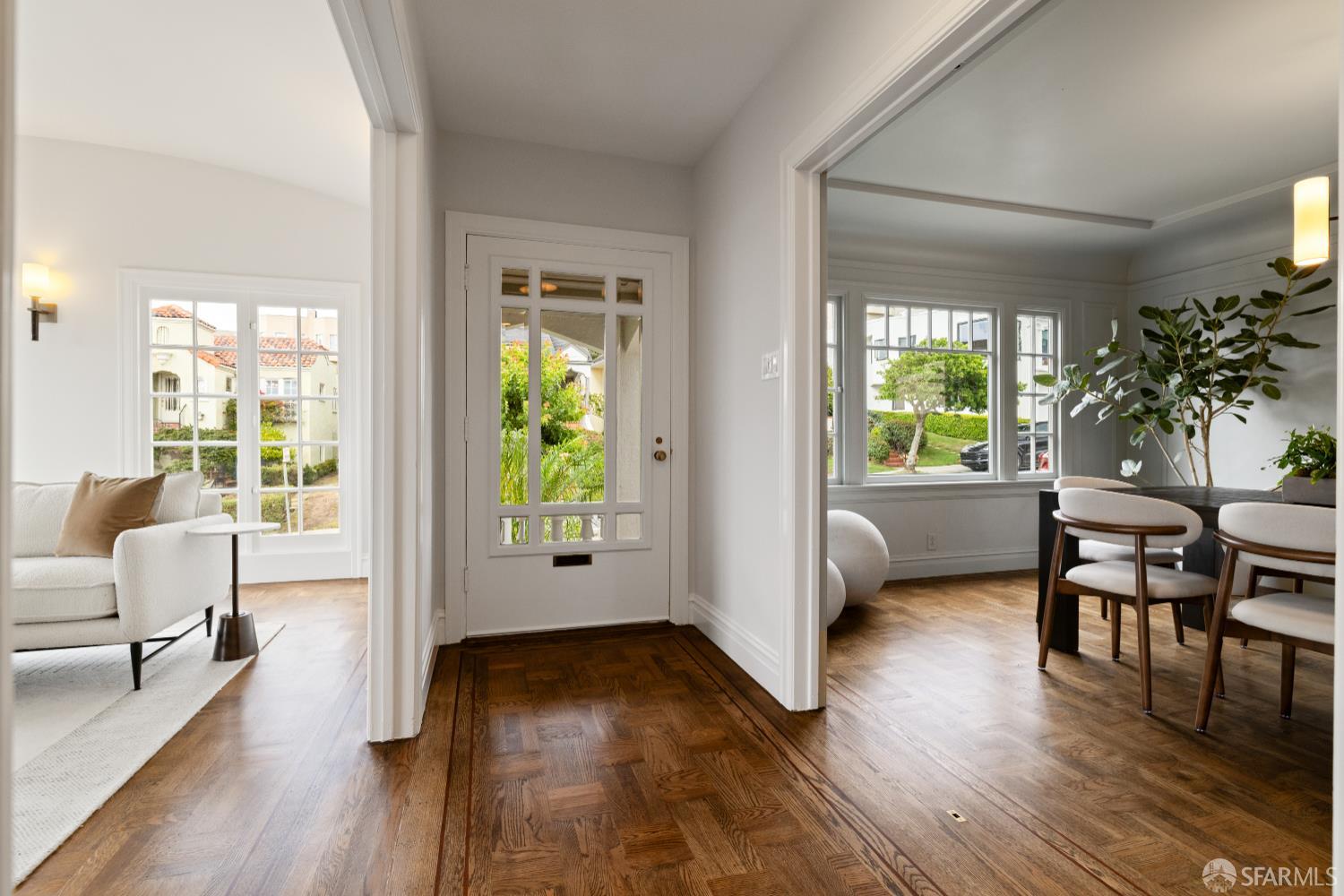 San Francisco, California 94127, United States, 4 Bedrooms Bedrooms, ,3 BathroomsBathrooms,Residential,Active,228637