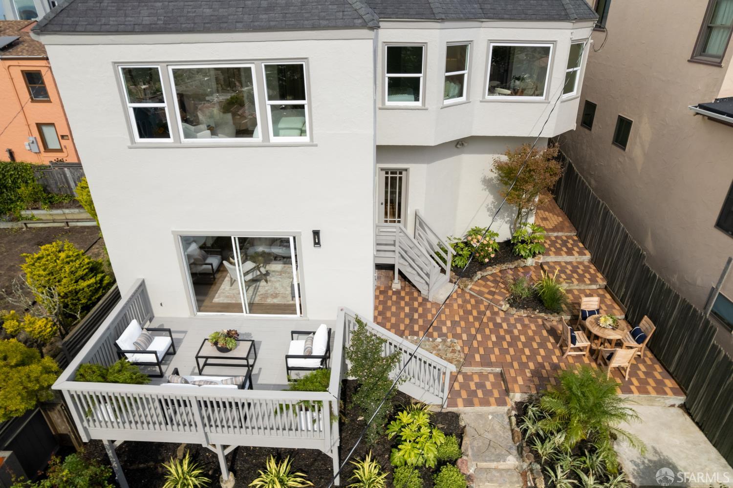 San Francisco, California 94127, United States, 4 Bedrooms Bedrooms, ,3 BathroomsBathrooms,Residential,Active,228637